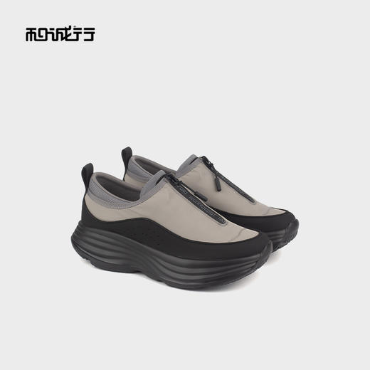 和诚行 2025新款潮流时尚休闲轻便厚底男百搭一脚蹬运动鞋0551225 商品图0