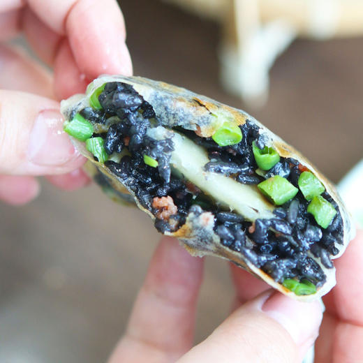 🔥香到邻居来敲门👉常州特色小吃【五彩腊肠和乌米豇豆饼】 商品图4