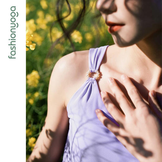 FC15206优雅珍珠环背心 商品图2