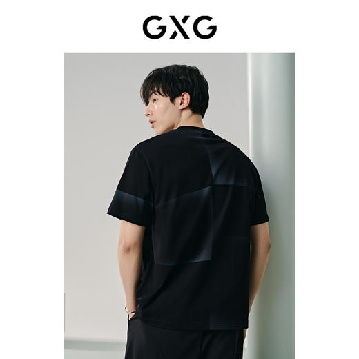 GXG男装 黑色凉感渐变印花简约宽松休闲短袖T恤男士 夏季热卖 商品图3
