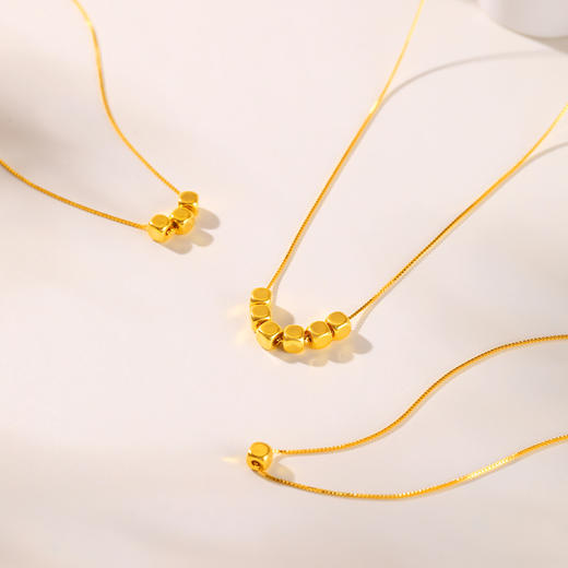 周六福足金小方糖吊坠 商品图4