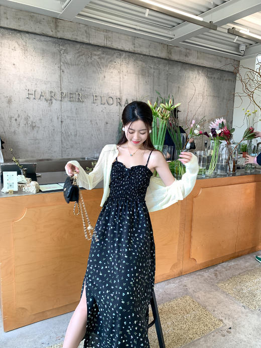 <曾小咸推荐>现货秒杀！卖完不补 ！微信粉丝打折价！！2色短款镂空防晒开衫 日常129.99/件 立减60 秒杀69.99/件！！ 商品图12