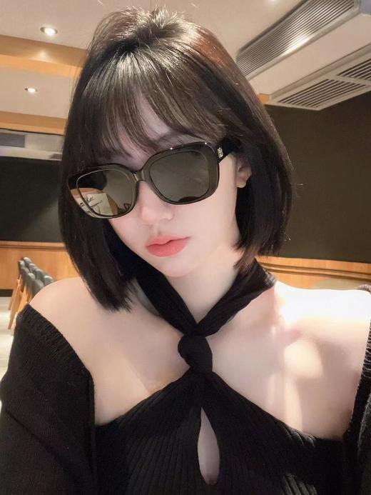 巴黎世家字母logo墨镜（AN） 商品图0