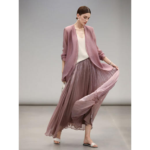 COCOBELLA光泽感重工压褶百褶裙女时尚优雅大摆半身裙HS7070 商品图3