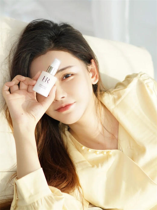 【赫莲娜高光防晒霜30ml】专为敏感肌肤打造的护肤佳品 夏日炎炎，紫外线来袭，而您不再需要为皮肤受损而担心 商品图1