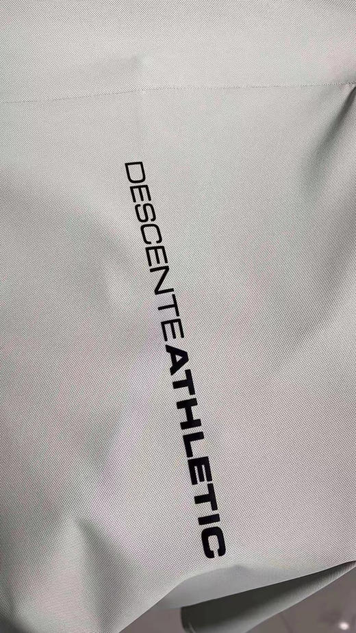 25新款正品迪桑特运动健身 透气防晒吸湿速干短袖POLO衫 UPF50➕
三个色，尺码M-XXL
原价 890 商品图7