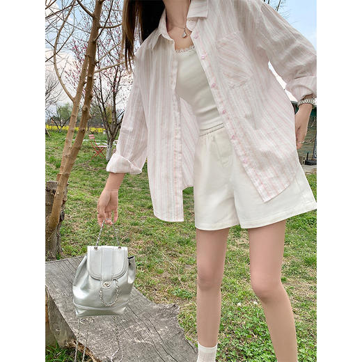 <曾小咸推荐>慵懒休闲粉色条纹宽松防晒长袖衬衫 商品图1