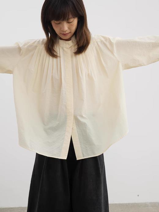 步履不停/5A11239C/日系立领压褶衬衫 商品图1