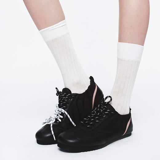 HERLIAN 2025年春季新品撞色拼接松紧运动休闲鞋 商品图1