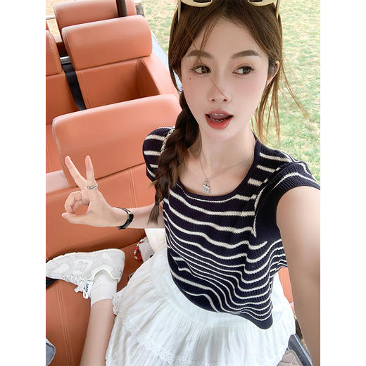 <曾小咸推荐>3.25现货秒杀 ！微信超特价！2色条纹针织衫短袖 日常99.99 立减40 秒杀59.99！！ 商品图2