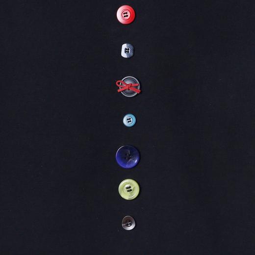 T2885夏季高级感新款彩色纽扣圆领短袖T恤小众设计百搭情侣套头上衣 商品图3