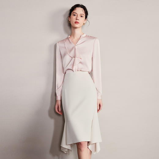 IWY/新款衬衫女高级感轻奢减龄粉色缎面长袖衬衣套装新款鱼尾裙B523+S2207 商品图1