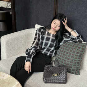 顺丰包邮洛诗琳99437春季精致丝绵格子上衣气质直筒长裤套装0120