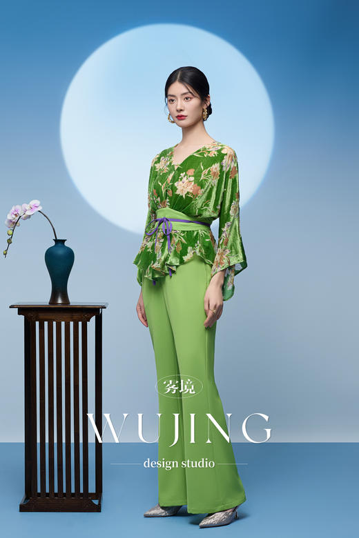 3205034 柳碧青梅 进口纹理蜂窝缎裤子 雾境 商品图1