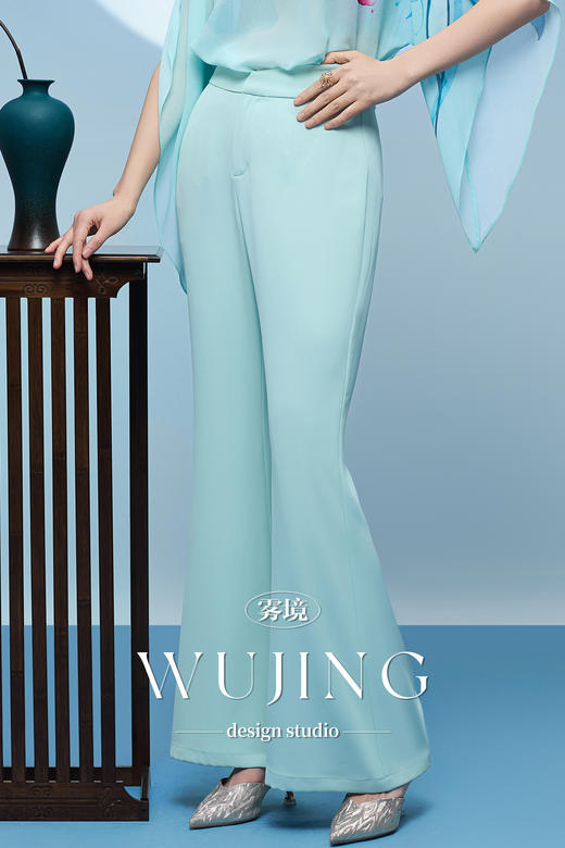 3205061 青白黛绿 进口纹理蜂窝缎裤子 雾境 商品图0