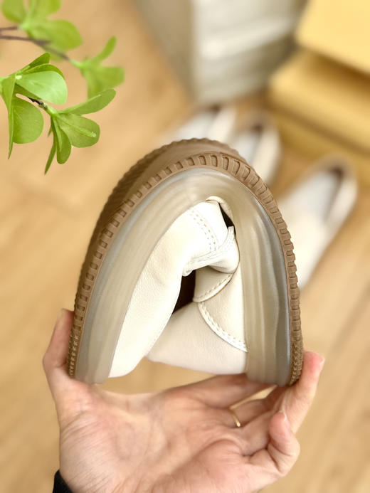 【吉芙拉JIFORALE牛皮妈妈鞋】线下实体店倒闭❗清仓甩卖，直降💰200！全牛皮百搭💰99❗软底➕软面➕优质牛皮   35-40码，正码正拍！ 线下实体店💰299双！开团💰99元 商品图3