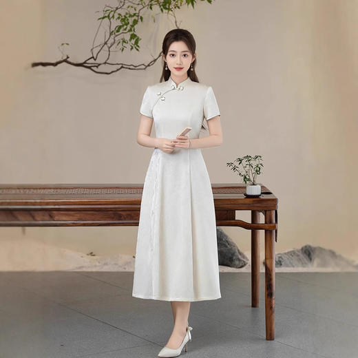 2025新款新中式年轻款少女小清新夏季日常通勤复古国风旗袍GSJ9389 商品图3
