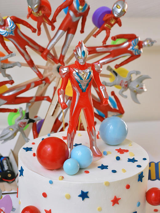 【旋转奥特曼】- 主题款千层生日蛋糕 商品图3
