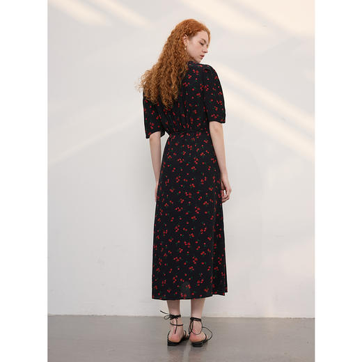 三彩2025夏季新款印花连衣裙法式复古茶歇裙泡泡袖V领长裙S 商品图3