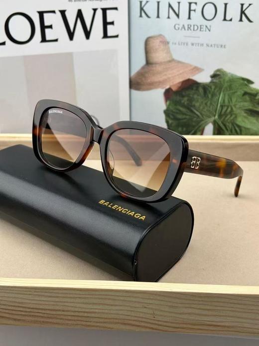 巴黎世家字母logo墨镜（AN） 商品图7