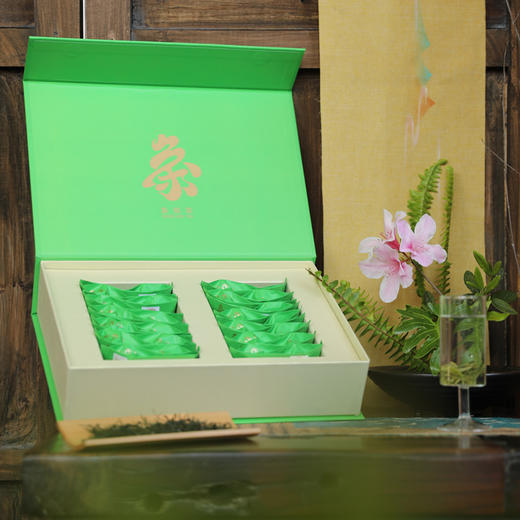 【2026春茶新品】象窝馥雅绿茶礼盒装 120克/盒 象窝9号绿茶 纯手工采摘一芽二三叶 商品图5