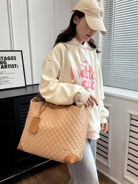 【手拎/单肩/斜挎！多种携带方式】旅行包新款大容量手提轻便防水运动健身包登机包短途旅行袋行李袋。ry