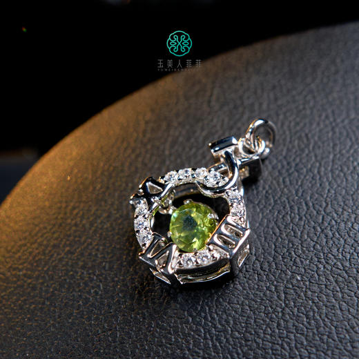 DS925橄榄石吊坠-橄榄石吊坠约4*4mm# 商品图0