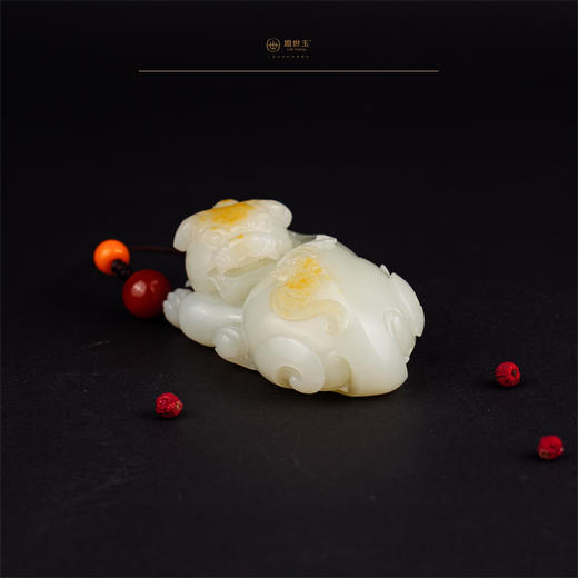 新疆国玉盟世玉【鸿运纳宝】和田玉挂件【带证书·顺丰物流】{新} 商品图3