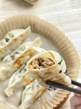 【头厨手作牛肉大锅贴】早餐半成品冷冻煎饺方便速食面点商用