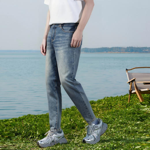 圣得西男士水洗牛仔裤秋季款新潮小脚时尚修身百搭休闲裤长裤子 商品图2