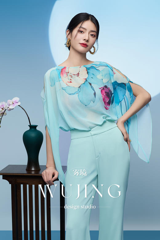3205060 青白黛绿 韩国进口水晶乔其纱上衣 雾境 商品图0