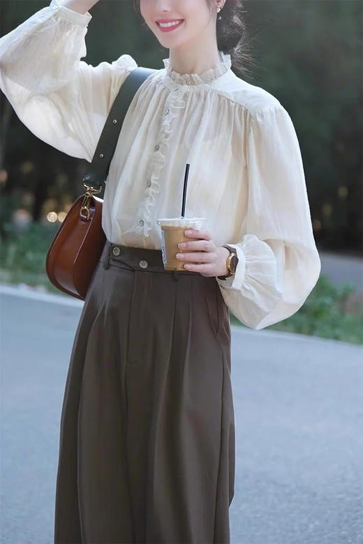 裁缝学苑AQ440法式复古蕾丝花边领衬衫纸样女装灯笼袖长袖上衣样板 商品图6