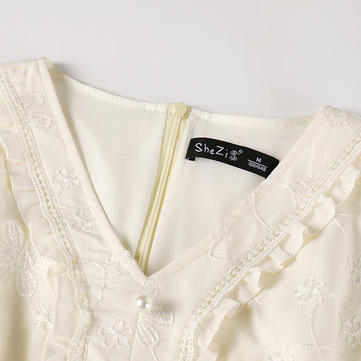 2025年春季新款大码女装甜美气质裙子胖妹妹花边V领连衣裙9951892763 商品图3