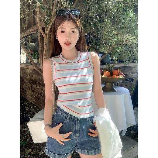 <曾小咸推荐>复古修身显瘦蓝红条纹针织背心 商品图2