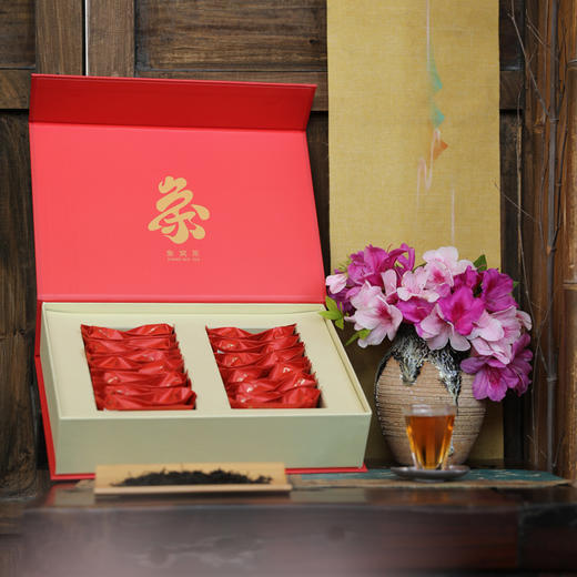 【2026春茶新品】象窝馥雅红茶礼盒装 120克/ 盒 象窝9号红茶 纯手工采摘 一芽二三叶 商品图3