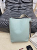 Celine 拼色 牛皮 twisted 水桶 单肩包 商品缩略图0