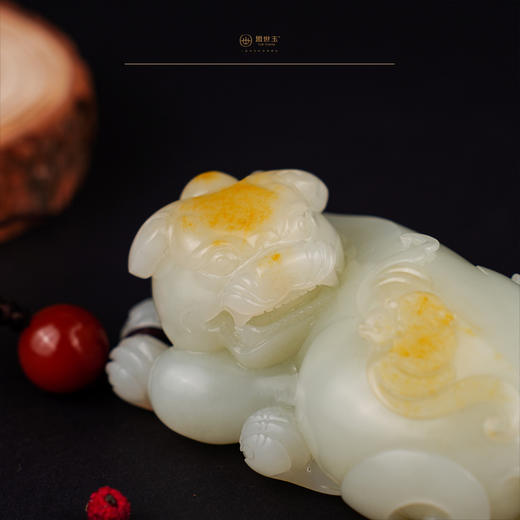 新疆国玉盟世玉【鸿运纳宝】和田玉挂件【带证书·顺丰物流】{新} 商品图1