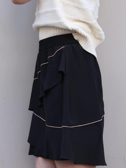 TYNVIE 层叠荷叶边短裙 - 黑色 商品图3