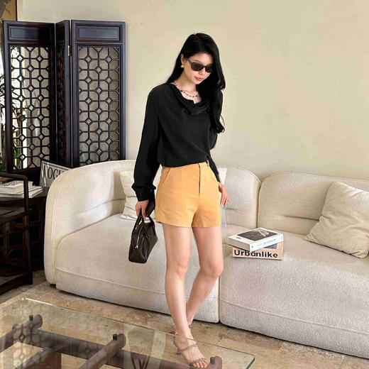 顺丰包邮洛诗琳99259轻奢真丝荡领上衣百搭高腰短裤通勤套装0021 商品图3