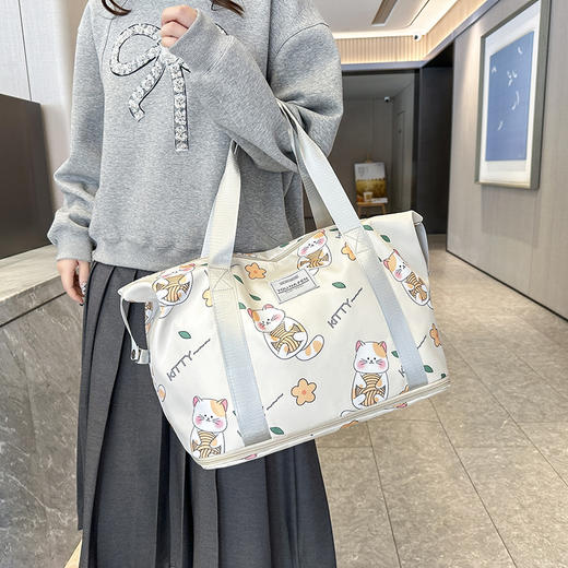 干湿分离【可单肩/手拎！轻松出行】花色出差旅行收纳包女短途行李包双层扩展大容量旅行包外出手提收纳袋，挂袋设计，可靠拉杆箱，释放双手。ry 商品图3