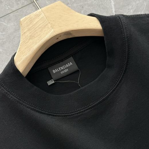 点此购买 巴黎世家夏季男女款美式身份证圆领短袖T恤 md 313237 商品图10