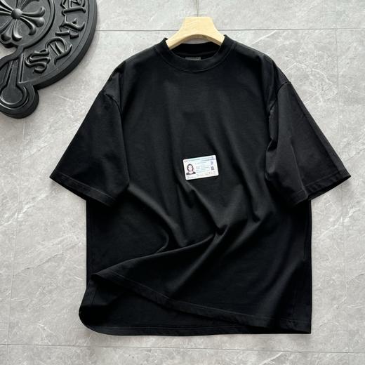 点此购买 巴黎世家夏季男女款美式身份证圆领短袖T恤 md 313237 商品图0