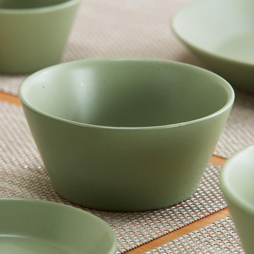MT013系列餐具 绿色/象牙色 锥形碗/深盘/圆盘 商品图6