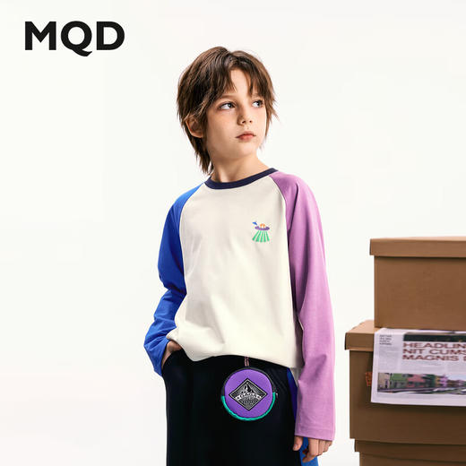 【MQD】男大童秋季新品学院风插肩袖撞色长袖T恤 商品图0