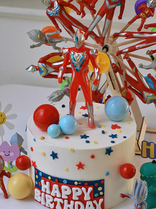 【旋转奥特曼】- 主题款千层生日蛋糕 商品图2