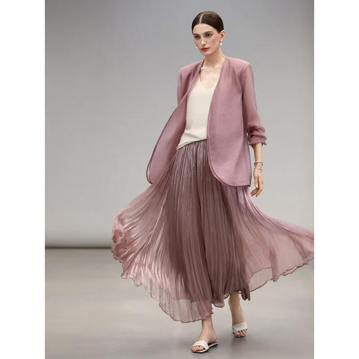 COCOBELLA光泽感重工压褶百褶裙女时尚优雅大摆半身裙HS7070 商品图2