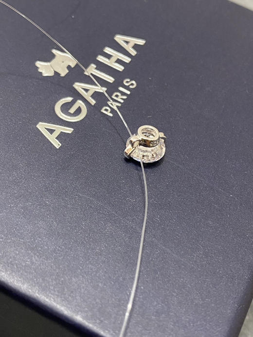 人鱼之泪！正品 AG&THA 瑷J莎 锁骨链 ！今年春天必须戴这个，美惨了。

官方这条249元，我们开团180 元包邮 商品图7