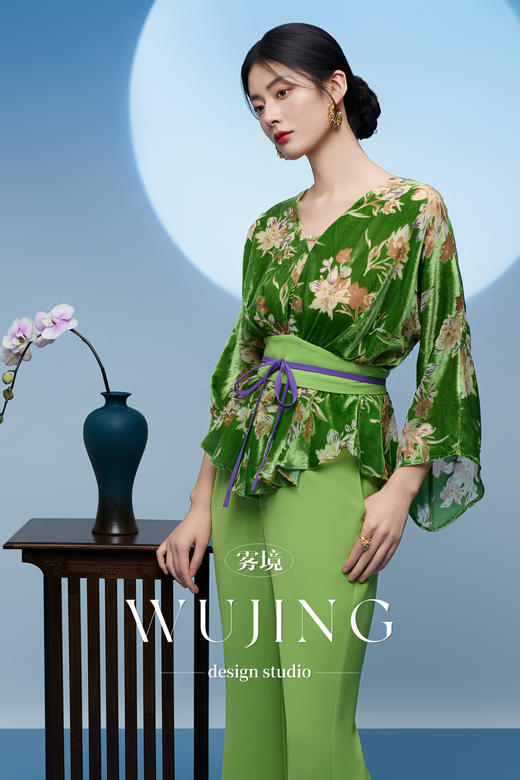 3205034 柳碧青梅 进口纹理蜂窝缎裤子 雾境 商品图4