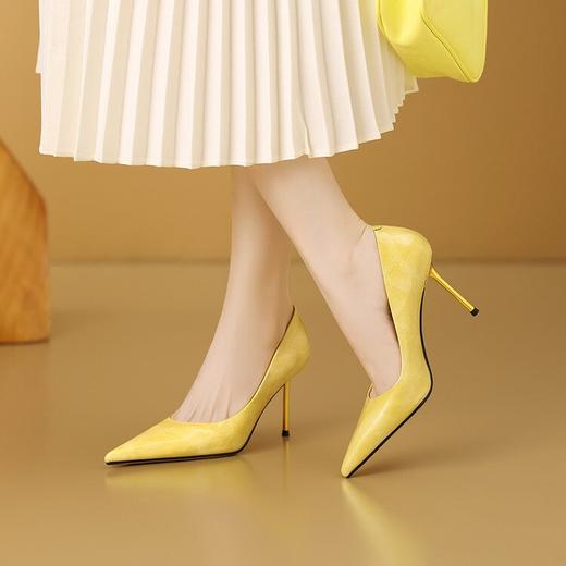 【预售7天】法式真皮尖头细跟高跟鞋女春秋新款性感职场黄色浅口单鞋时装女鞋CX&CX081-1 商品图1