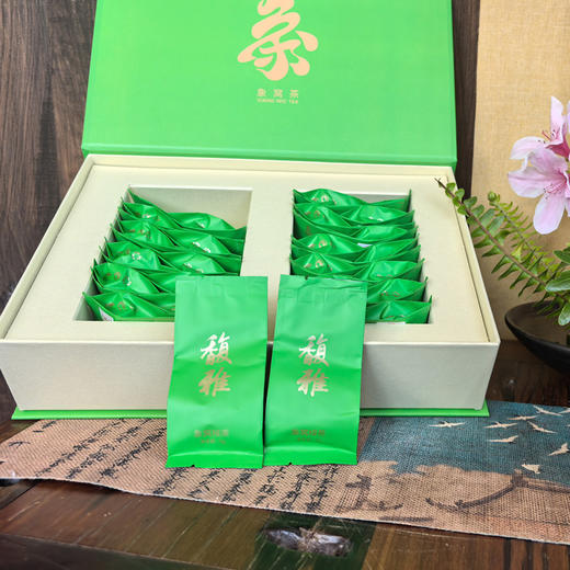 【2026春茶新品】象窝馥雅绿茶礼盒装 120克/盒 象窝9号绿茶 纯手工采摘一芽二三叶 商品图4